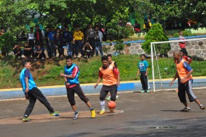 Sukorejo, Kendal, Semarang, Jawa Tengah, Indonesia, Pesantren Terbaik di Indonesia, Pondok Pesantren Terbaik Sejawa dan Bali, Pondok Pesantren Terbaik di Jawa Tengah, Pondok Pesantren Terbaik di Kendal, Pondok Pesantren Terbaik di Semarang, Pondok Modern Darul Amanah, Pondok Modern Terbaik, Pondok Modern Gontor, Pondok Pesantren Alumni Gontor, Gontor Jawa Timur, Pondok Modern Terbaik, Kurikulum TMI, Pesantren Salafi, Pembelajaran Selama 24 Jam