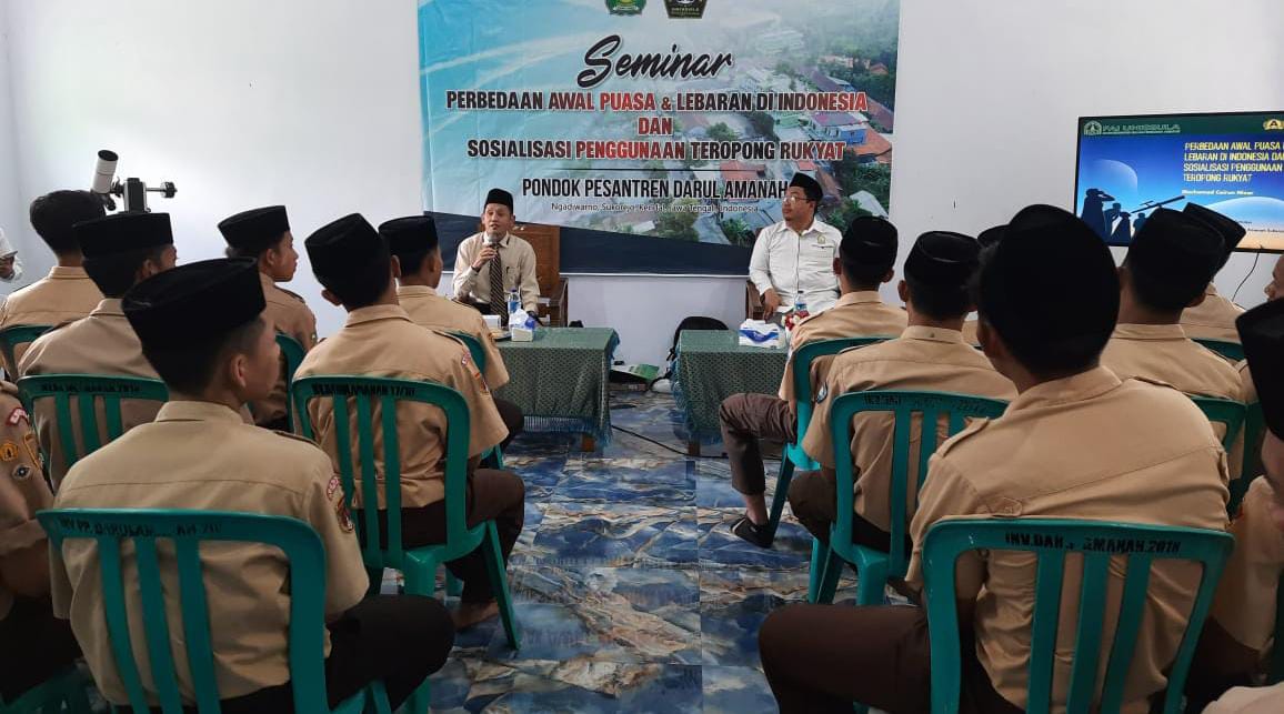 FAI Unissula dan Ponpes Darul Amanah Gelar Seminar Menyikapi Perbedaan Penetapan Awal Bulan Hijriah di Indonesia dengan Metode Sains dan Rukyat.